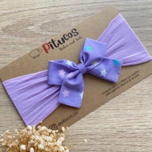 Turbante Paula Lila con Estrellas de Colores