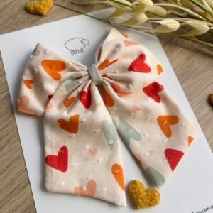 Pinza grande Paulina Crema estampa Corazones (Unidad)